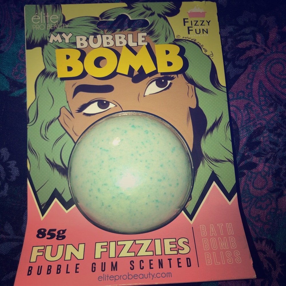 My bubble bomb bath bomb
